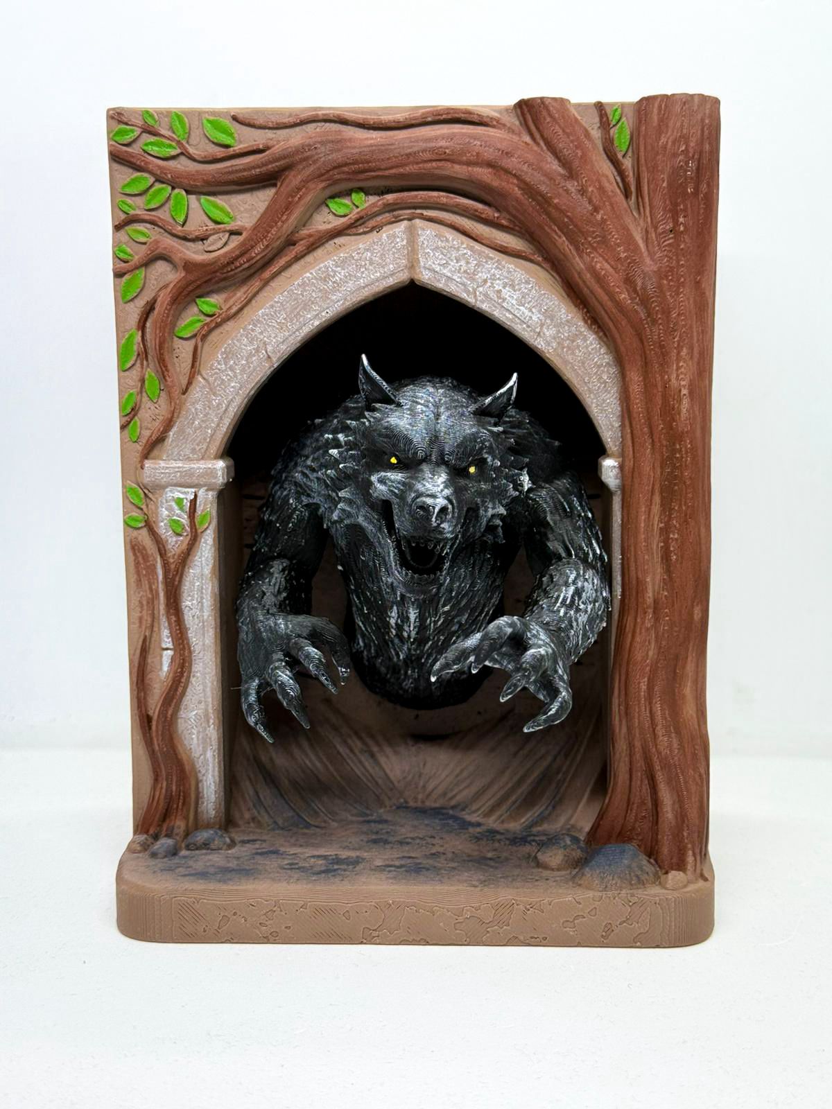 Book Nook – Vârcolacul din Pădurea Întunecată