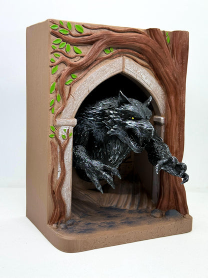 Book Nook – Vârcolacul din Pădurea Întunecată